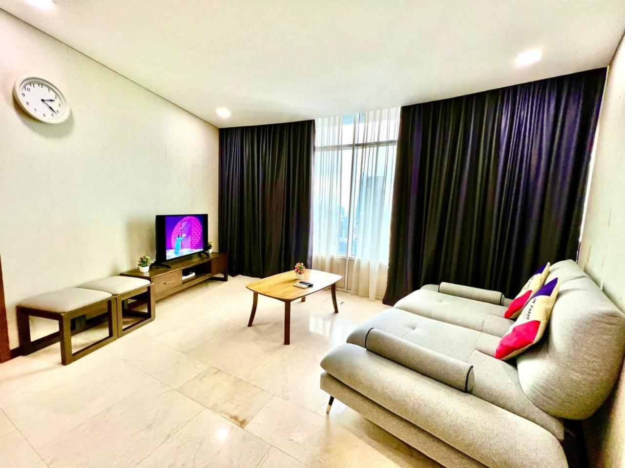 Vortex Suites Klcc By Moonlight Kuala Lumpur Exteriör bild