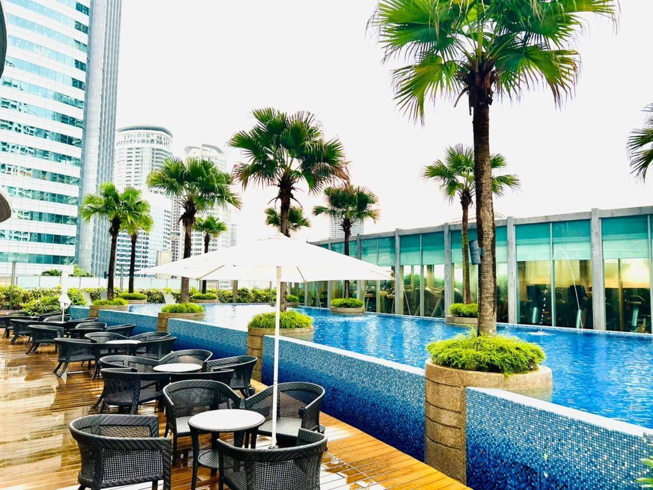 Vortex Suites Klcc By Moonlight Kuala Lumpur Exteriör bild