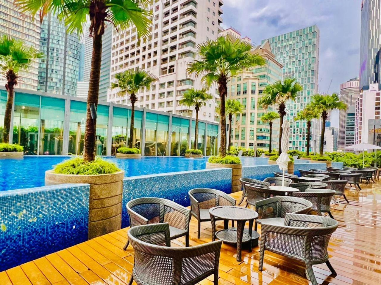 Vortex Suites Klcc By Moonlight Kuala Lumpur Exteriör bild