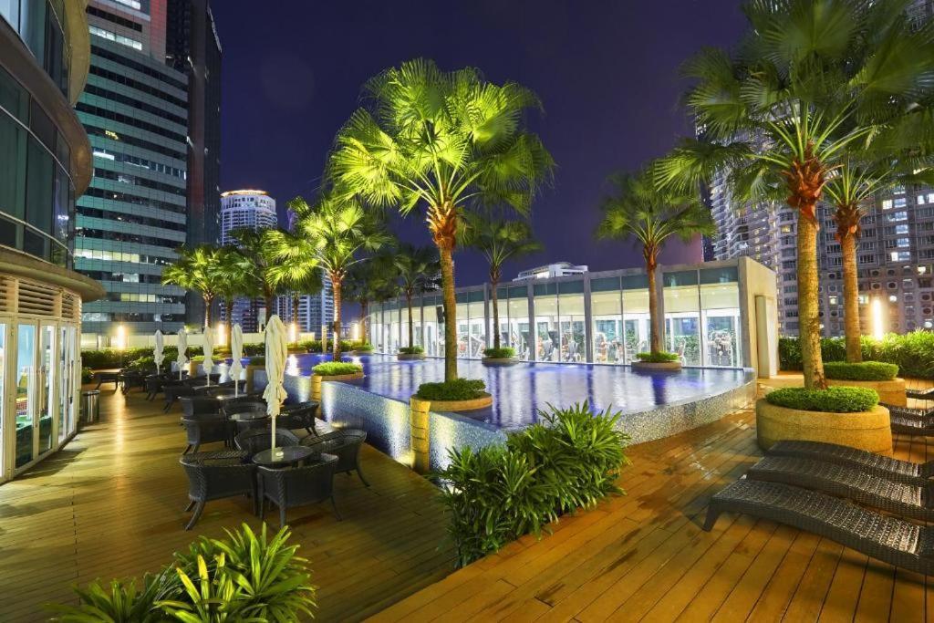 Vortex Suites Klcc By Moonlight Kuala Lumpur Exteriör bild