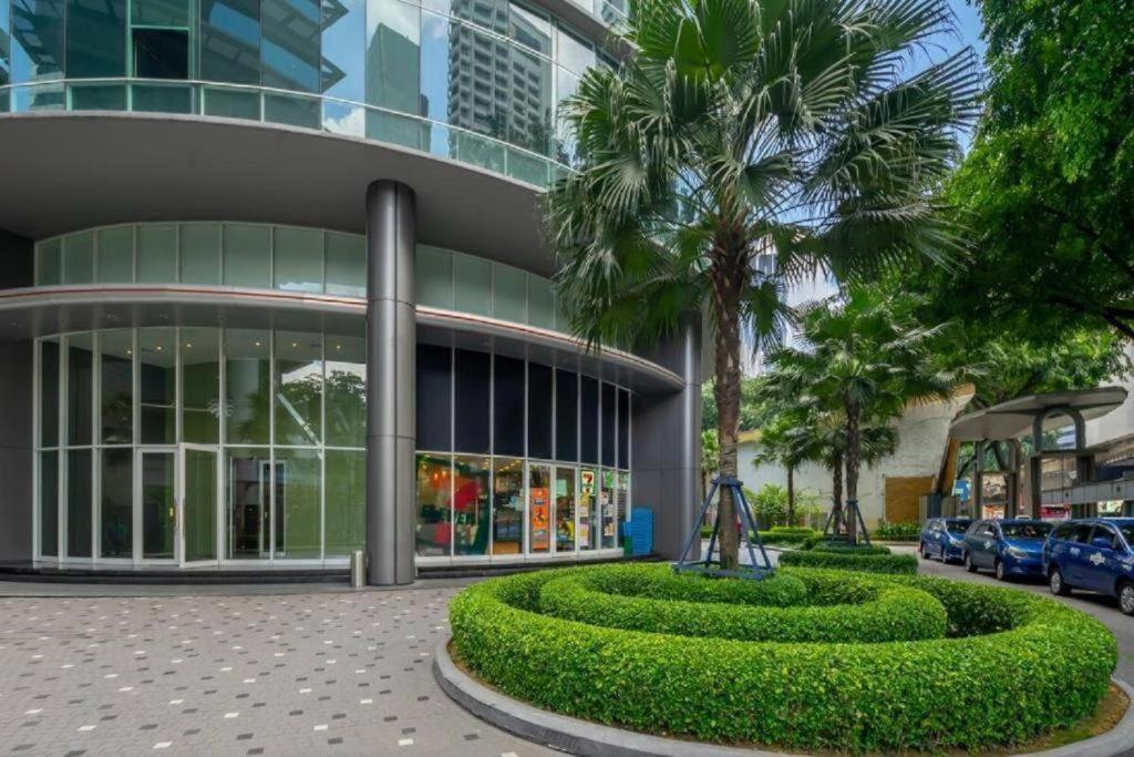 Vortex Suites Klcc By Moonlight Kuala Lumpur Exteriör bild